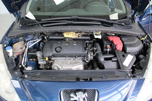 Хетчбэк Peugeot 308 2008 года, 355000 рублей, Красноярск