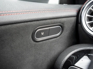 Седан Mercedes-benz CLA-класс 2019 года, 2550000 рублей, Краснодар