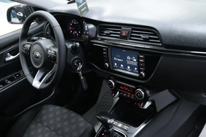 Седан Kia Rio 2018 года, 1538000 рублей, Солонцы