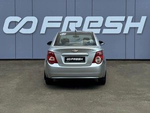 Седан Chevrolet Aveo 2013 года, 679000 рублей, Кропоткин