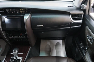 Внедорожник Toyota Fortuner 2019 года, 4299000 рублей, Омск