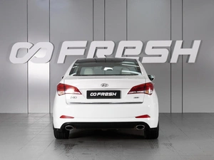 Седан Hyundai i40 2015 года, 1775000 рублей, Красный Пахарь