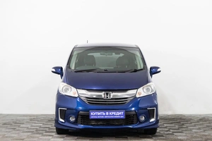 Минивэн Honda Freed 2015 года, 1259000 рублей, Сургут