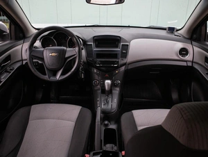 Седан Chevrolet Cruze 2011 года, 649000 рублей, Большой Сочи