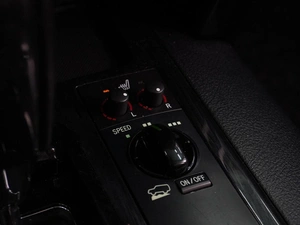 Внедорожник Toyota Land Cruiser 2009 года, 3194000 рублей, Воронеж