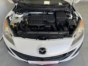 Седан Mazda 3 2011 года, 975000 рублей, Красноярск