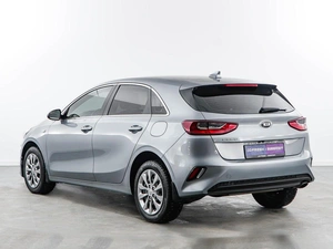 Хетчбэк Kia Ceed 2018 года, 1674444 рублей, Москва