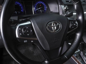 Седан Toyota Camry 2016 года, 1899000 рублей, Ростов-на-Дону