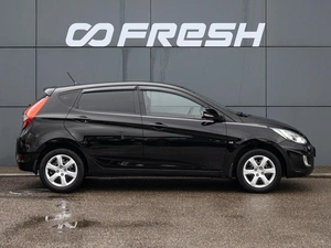 Хетчбэк Hyundai Solaris 2011 года, 910000 рублей, Краснодар