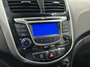 Седан Hyundai Solaris 2012 года, 840000 рублей, Красноярск