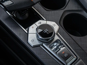 Лифтбек Changan UNI-V 2023 года, 2385000 рублей, Краснодар