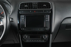 Седан Volkswagen Polo 2017 года, 1369000 рублей, Тюмень