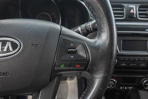 Седан Kia Rio 2012 года, 799000 рублей, Барнаул