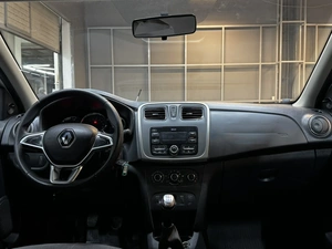 Седан Renault Logan 2020 года, 647000 рублей, Красноярск