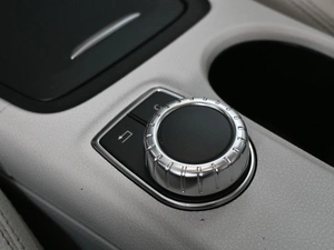Внедорожник Mercedes-benz GLA-класс 2015 года, 1870000 рублей, Ростов-на-Дону