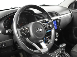 Хетчбэк Kia Rio X-Line 2019 года, 1672900 рублей, Казань