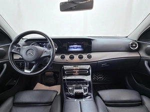 Седан Mercedes-benz E-класс 2016 года, 2557000 рублей, Орёл
