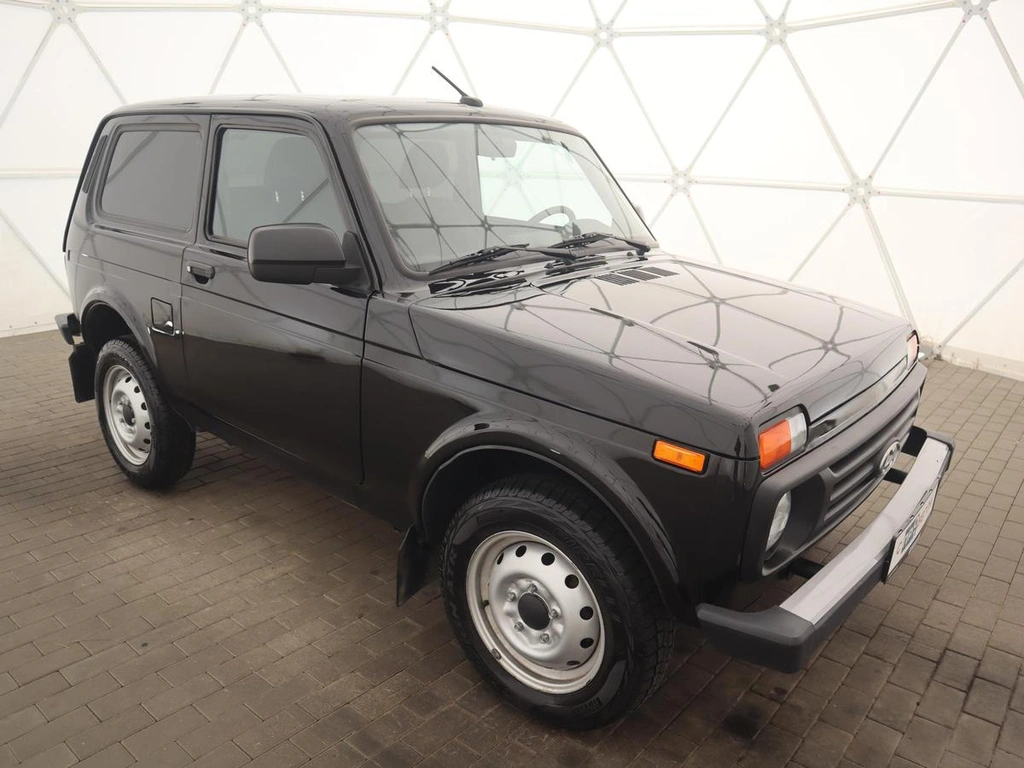 Внедорожник ВАЗ (LADA) Niva Legend 2022 года, 815000 рублей, Орёл