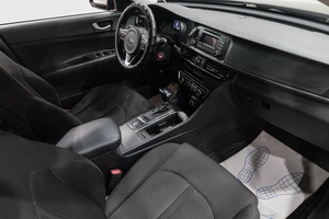 Седан Kia Optima 2016 года, 1599000 рублей, Новокузнецк