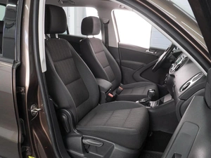 Внедорожник Volkswagen Tiguan 2014 года, 1357000 рублей, Воронеж