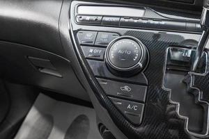 Минивэн Toyota Isis 2013 года, 1279000 рублей, Барнаул