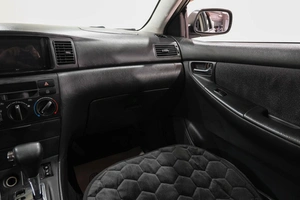 Хетчбэк Toyota Corolla 2003 года, 559000 рублей, Новокузнецк