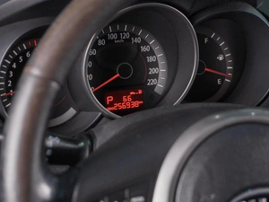 Седан Kia Cerato 2009 года, 649000 рублей, Сургут