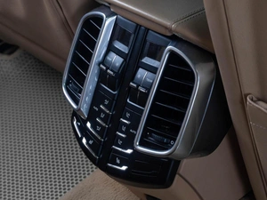 Внедорожник Porsche Cayenne S 2010 года, 1889000 рублей, Тюмень