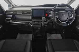 Минивэн Honda Stepwgn 2017 года, 2249000 рублей, Кемерово