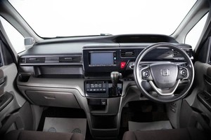 Минивэн Honda Stepwgn 2015 года, 1649000 рублей, Пермь