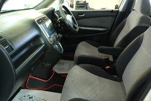 Минивэн Honda Stream 2002 года, 389000 рублей, Омск