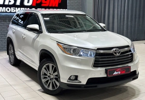 Внедорожник Toyota Highlander 2014 года, 3197000 рублей, Красноярск