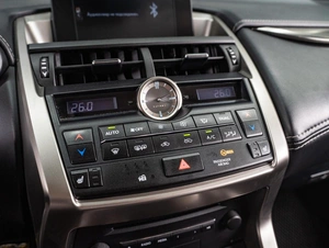 Внедорожник Lexus NX 2017 года, 3649000 рублей, Тюмень