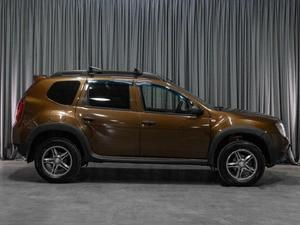 Внедорожник Renault Duster 2012 года, 889000 рублей, Тюмень