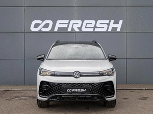 Внедорожник Volkswagen Tiguan L 2026 года, 4970000 рублей, Краснодар