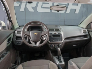 Седан Chevrolet Cobalt 2014 года, 700000 рублей, Сургут