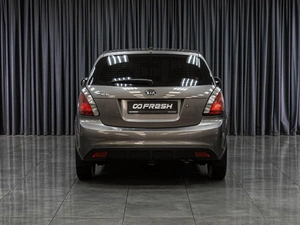 Хетчбэк Kia Rio 2010 года, 679000 рублей, Тюмень