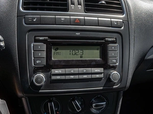 Седан Volkswagen Polo 2011 года, 809000 рублей, Краснодар