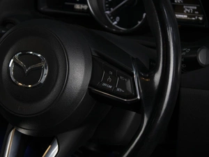 Седан Mazda Axela 2017 года, 1530000 рублей, Омск