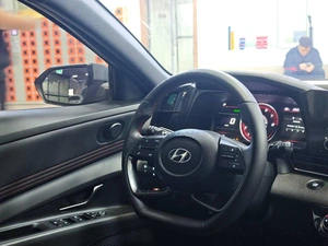 Седан Hyundai Elantra 2022 года, 1575000 рублей, Красноярск