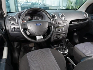 Хетчбэк Ford Fusion 2006 года, 349000 рублей, Тверь