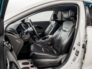 Седан Hyundai Grandeur 2013 года, 1680000 рублей, Красноярск