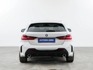 Хетчбэк BMW 1 серия 2021 года, 3249050 рублей, Москва