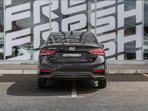 Седан Hyundai Solaris 2017 года, 1340000 рублей, Краснодар