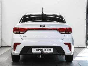 Седан Kia Rio 2019 года, 1350000 рублей, Красноярск
