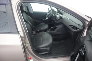 Хэтчбек Peugeot 208 2013 года, 795000 рублей, Орёл