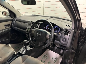 Хетчбэк Mazda Verisa 2005 года, 499000 рублей, Красноярск