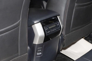 Внедорожник Toyota Land Cruiser Prado 2019 года, 5389000 рублей, Новосибирск