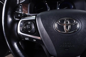 Седан Toyota Camry 2017 года, 2399000 рублей, Пермь