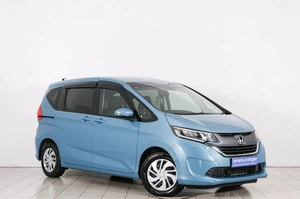 Минивэн Honda Freed 2018 года, 1589000 рублей, Красноярск